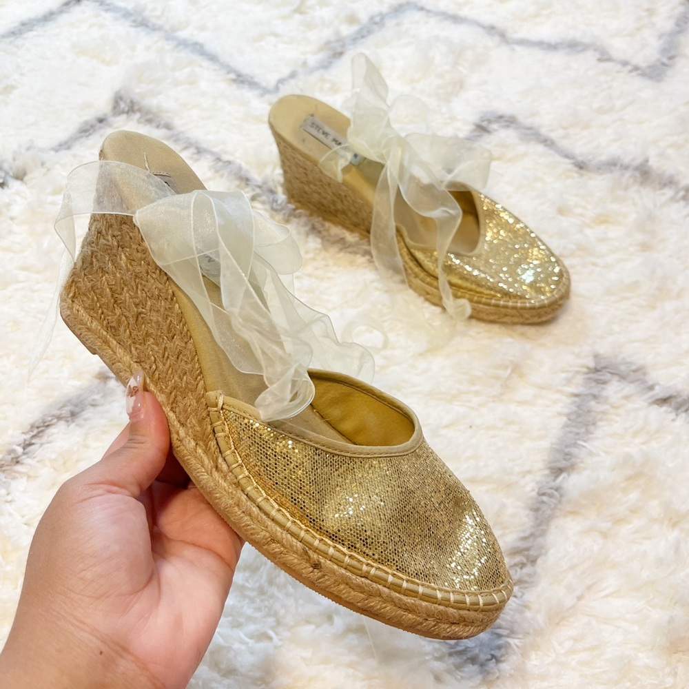 Steve Madden Wedges Espadrilles Gold Sequin Lace up Shoes size 10